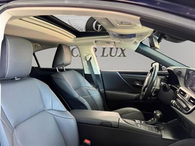 2022 Lexus ES 300h 300h - Photo 15 - Lennox, CA 90304