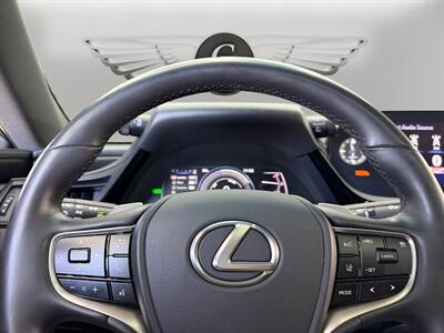 2022 Lexus ES 300h 300h - Photo 21 - Lennox, CA 90304