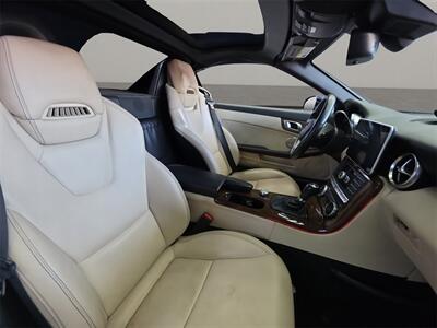 2016 Mercedes-Benz SLK SLK 350 - Photo 17 - Lennox, CA 90304
