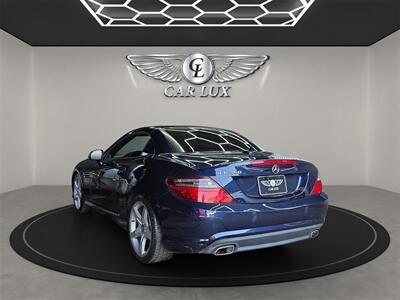 2016 Mercedes-Benz SLK SLK 350 - Photo 4 - Lennox, CA 90304