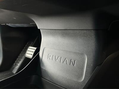 2023 Rivian R1S Adventure - Photo 30 - Lennox, CA 90304