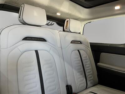2023 Rivian R1S Adventure - Photo 29 - Lennox, CA 90304