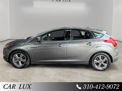 2014 Ford Focus SE   - Photo 2 - Lennox, CA 90304