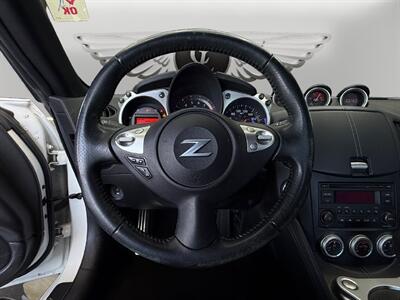 2015 Nissan 370Z   - Photo 12 - Lennox, CA 90304