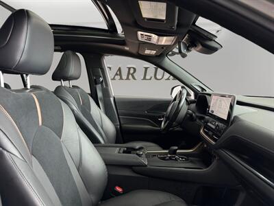 2024 Toyota Grand Highlander Hybrid MAX Limited   - Photo 15 - Lennox, CA 90304