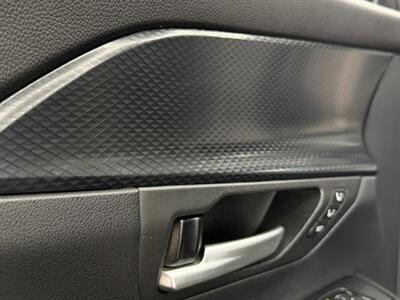 2024 Toyota Grand Highlander Hybrid MAX Limited   - Photo 18 - Lennox, CA 90304