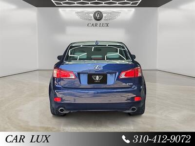 2011 Lexus IS 250   - Photo 4 - Lennox, CA 90304
