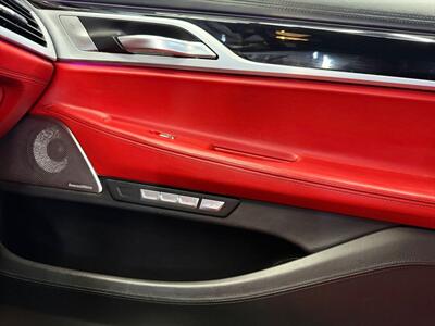 2018 BMW M760i   - Photo 26 - Lennox, CA 90304