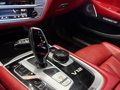 2018 BMW M760i   - Photo 24 - Lennox, CA 90304