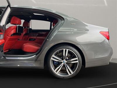 2018 BMW M760i   - Photo 27 - Lennox, CA 90304