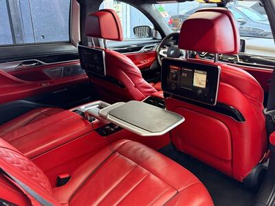 2018 BMW M760i   - Photo 32 - Lennox, CA 90304
