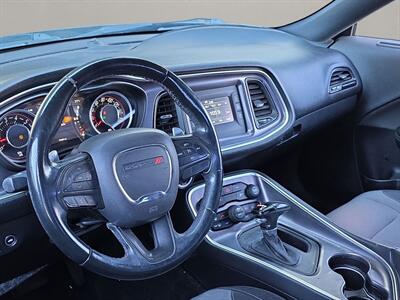 2015 Dodge Challenger R/T   - Photo 14 - Lennox, CA 90304