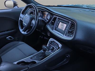 2015 Dodge Challenger R/T   - Photo 14 - Lennox, CA 90304