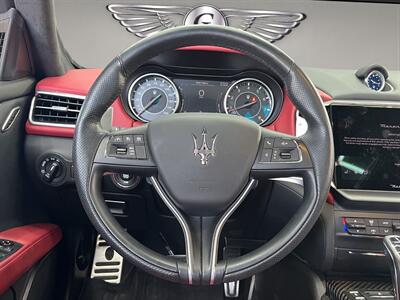 2022 Maserati Ghibli Modena Q4   - Photo 16 - Lennox, CA 90304