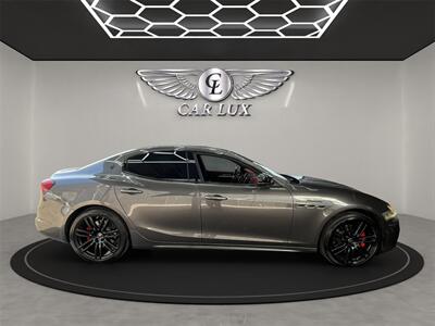 2022 Maserati Ghibli Modena Q4 - Photo 7 - Lennox, CA 90304