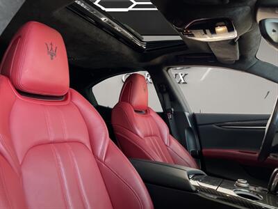 2022 Maserati Ghibli Modena Q4   - Photo 24 - Lennox, CA 90304
