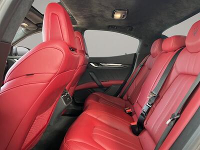 2022 Maserati Ghibli Modena Q4   - Photo 18 - Lennox, CA 90304