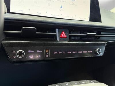 2022 Kia EV6 Wind   - Photo 21 - Lennox, CA 90304