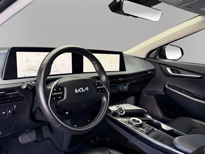 2022 Kia EV6 Wind   - Photo 16 - Lennox, CA 90304