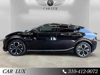 2022 Kia EV6 Wind   - Photo 2 - Lennox, CA 90304