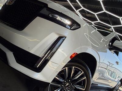 2022 Cadillac Escalade Sport - Photo 34 - Lennox, CA 90304