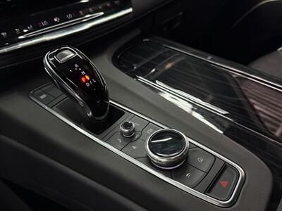 2022 Cadillac Escalade Sport - Photo 22 - Lennox, CA 90304