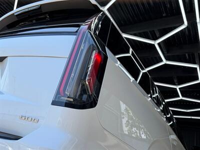 2022 Cadillac Escalade Sport - Photo 33 - Lennox, CA 90304