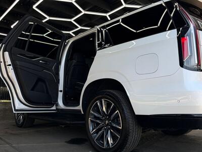 2022 Cadillac Escalade Sport - Photo 35 - Lennox, CA 90304