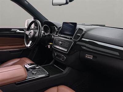 2017 Mercedes-Benz GLS GLS 550 4MATIC®   - Photo 18 - Lennox, CA 90304