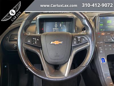 2015 Chevrolet Volt   - Photo 11 - Lennox, CA 90304