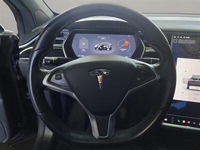 2016 Tesla Model X 75D   - Photo 10 - Lennox, CA 90304