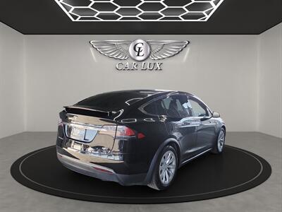 2016 Tesla Model X 75D   - Photo 7 - Lennox, CA 90304