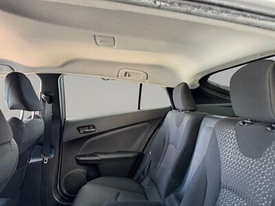 2017 Toyota Prius Prime Plus   - Photo 13 - Lennox, CA 90304