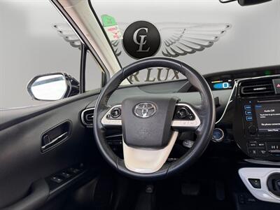 2017 Toyota Prius Prime Plus   - Photo 12 - Lennox, CA 90304