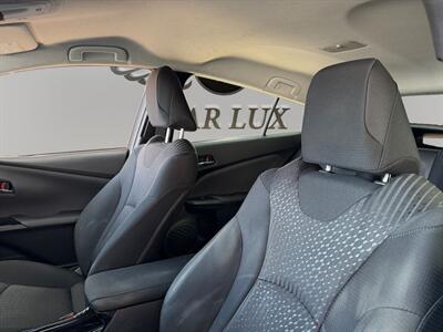 2017 Toyota Prius Prime Plus   - Photo 9 - Lennox, CA 90304