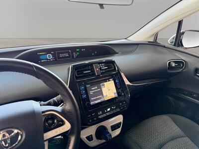 2017 Toyota Prius Prime Plus   - Photo 21 - Lennox, CA 90304
