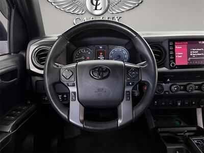 2020 Toyota Tacoma TRD Sport V6   - Photo 10 - Lennox, CA 90304