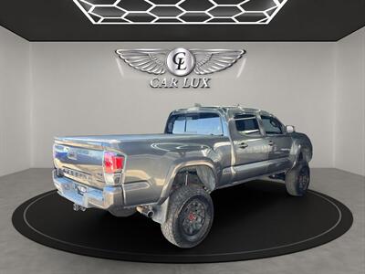 2020 Toyota Tacoma TRD Sport V6   - Photo 6 - Lennox, CA 90304