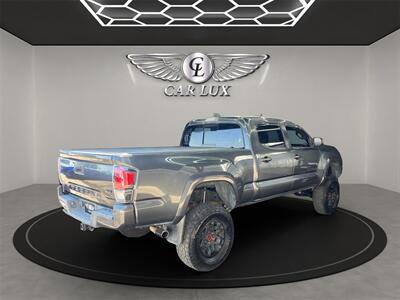 2020 Toyota Tacoma TRD Sport V6   - Photo 6 - Lennox, CA 90304