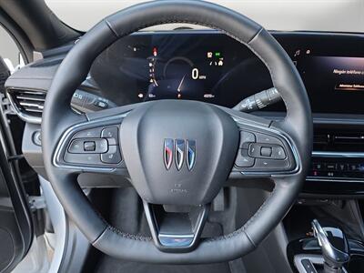 2024 Buick Envista Avenir   - Photo 12 - Lennox, CA 90304