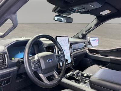 2023 Ford F-150 Lightning Lariat - Photo 15 - Lennox, CA 90304