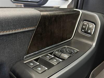 2023 Ford F-150 Lightning Lariat - Photo 17 - Lennox, CA 90304
