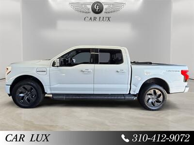 2023 Ford F-150 Lightning Lariat - Photo 2 - Lennox, CA 90304