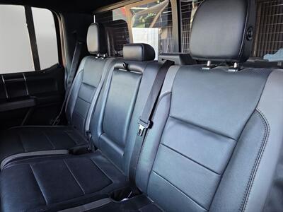 2017 Ford F-150 Raptor   - Photo 12 - Lennox, CA 90304