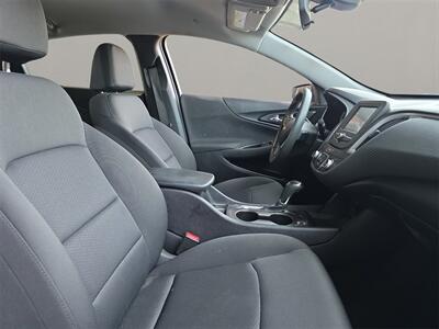 2018 Chevrolet Malibu LS 1FL   - Photo 16 - Lennox, CA 90304