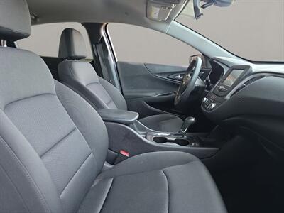 2018 Chevrolet Malibu LS 1FL   - Photo 16 - Lennox, CA 90304