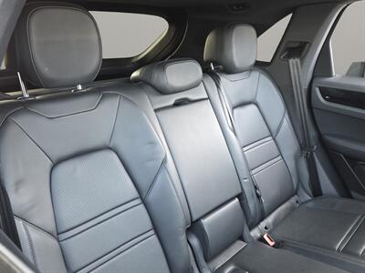 2019 Porsche Cayenne S   - Photo 17 - Lennox, CA 90304