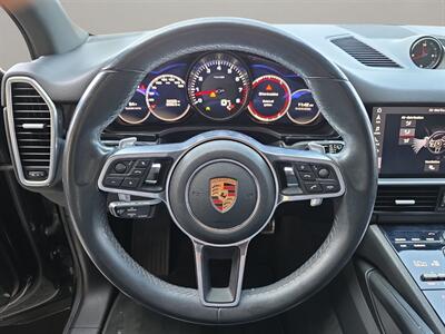 2019 Porsche Cayenne S   - Photo 10 - Lennox, CA 90304