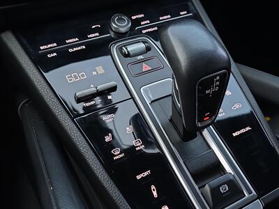 2019 Porsche Cayenne S   - Photo 23 - Lennox, CA 90304