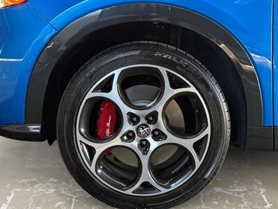 2024 Alfa Romeo Tonale Hybrid Veloce   - Photo 14 - Lennox, CA 90304
